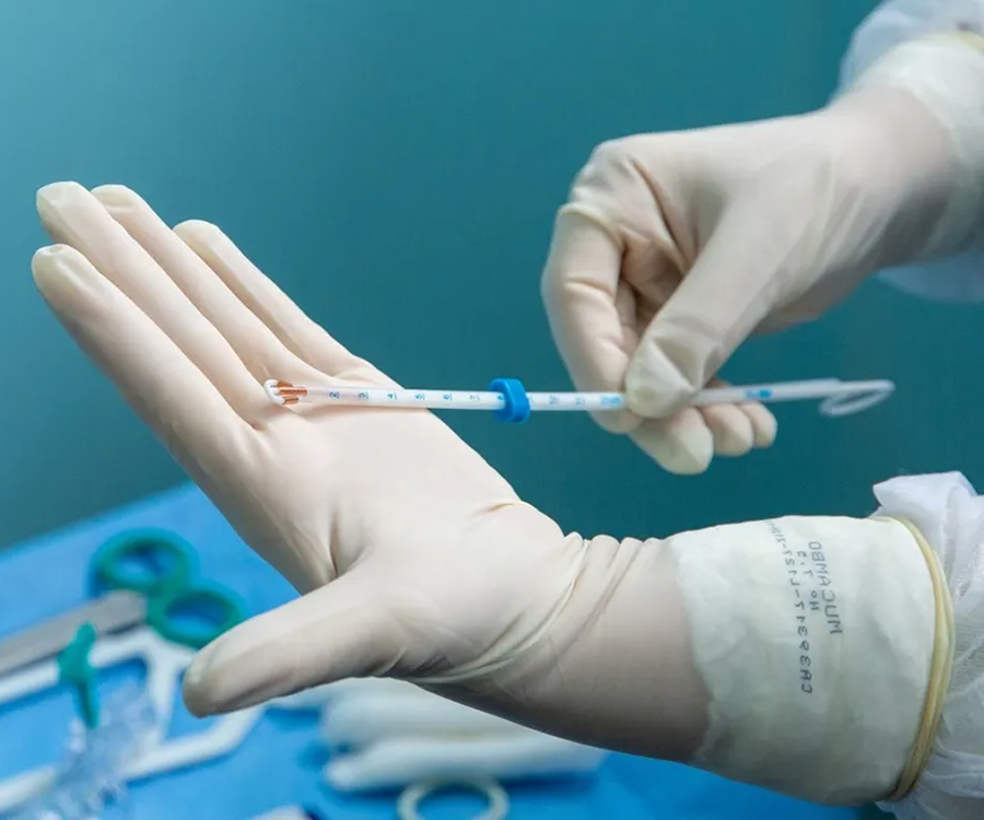 Inserção de DIU - Dra. Erika Nerusa